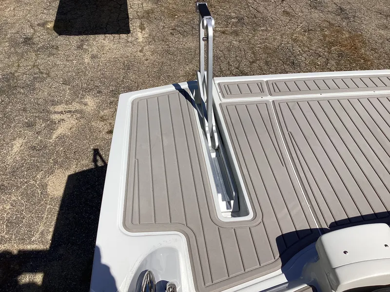 Slide: The Image of Crownline Boats 278 SS 2026 - 52