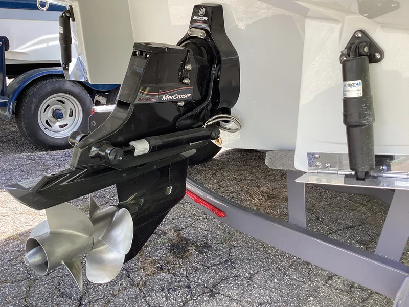 Slide: The Image of Crownline Boats 278 SS 2026 - 70