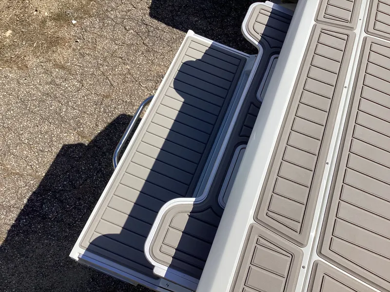 Slide: The Image of Crownline Boats 278 SS 2026 - 59