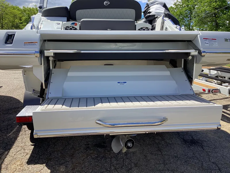 Slide: The Image of Crownline Boats 278 SS 2026 - 61
