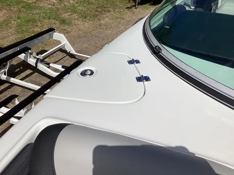 Slide: The Image of Crownline Boats 278 SS 2026 - 11