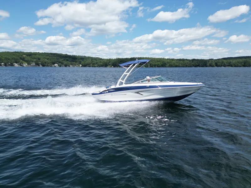 Slide: The Image of Crownline Boats 220 SS 2026 - 25
