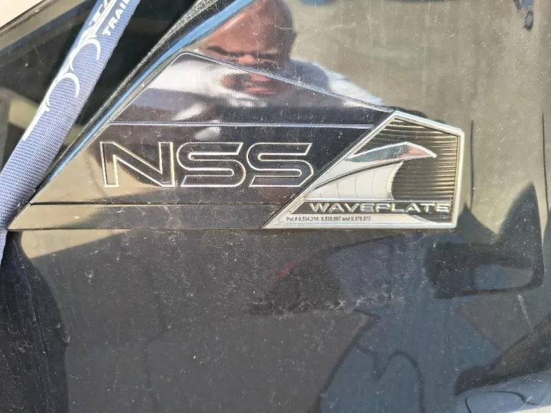 Slide: The Image of Nautique S21 2022 - 23