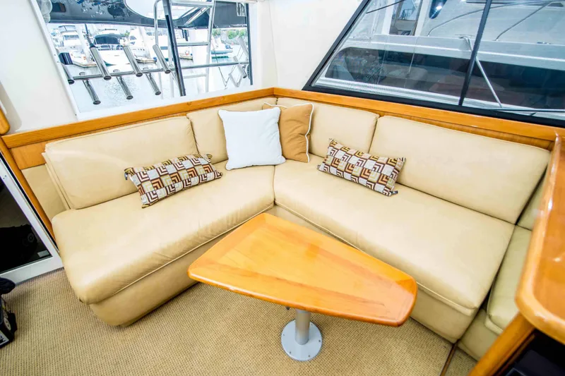 Slide: The Image of Riviera 43 Convertible 1999 - 18