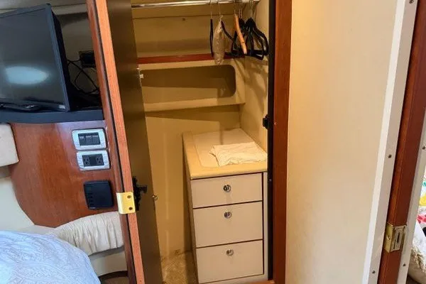 Slide: The Image of Sea 380 Sundancer 2003 - 39