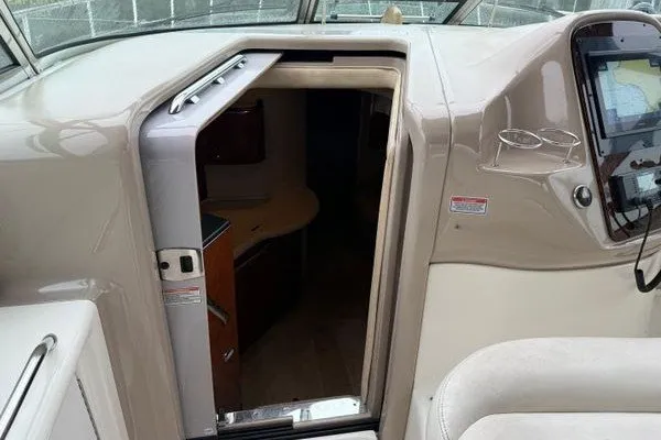 Slide: The Image of Sea 380 Sundancer 2003 - 18