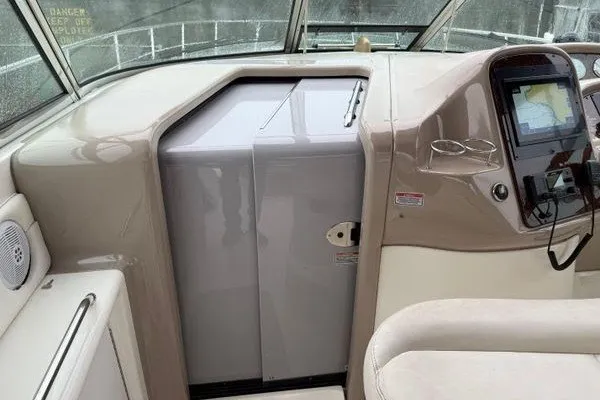 Slide: The Image of Sea 380 Sundancer 2003 - 17