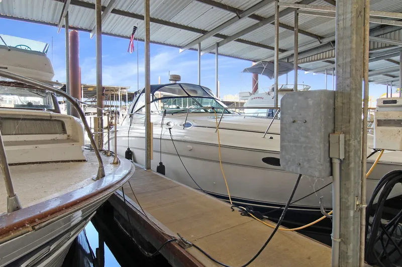Slide: The Image of Sea Ray 380 Sundancer 2003 - 22