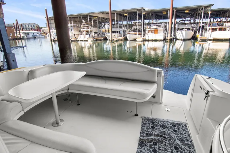 Slide: The Image of Sea Ray 380 Sundancer 2003 - 31