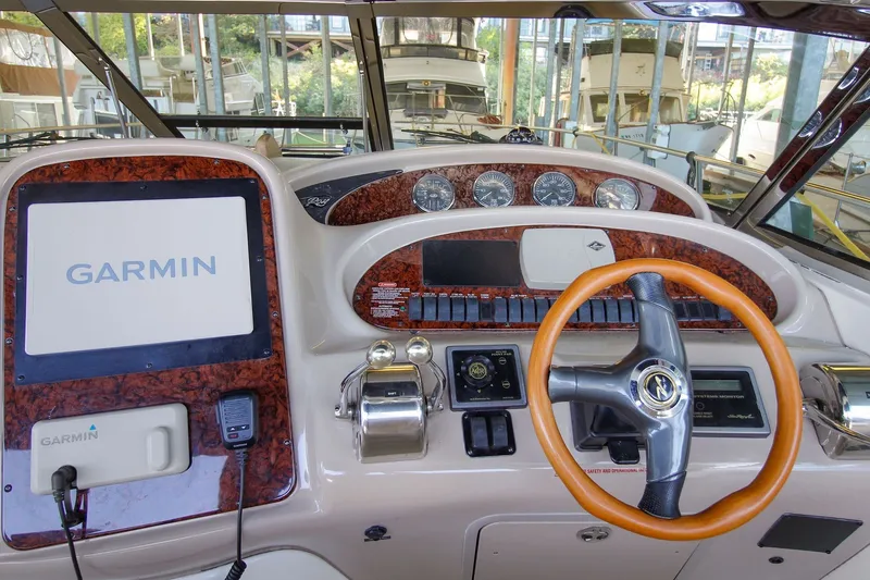 Slide: The Image of Sea Ray 380 Sundancer 2003 - 33