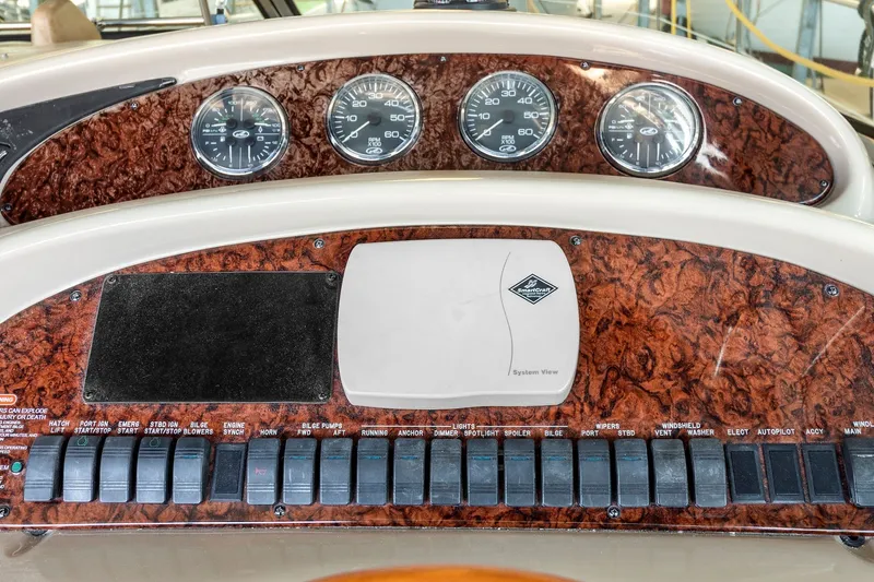 Slide: The Image of Sea Ray 380 Sundancer 2003 - 36