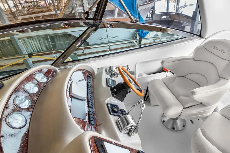 Slide: The Image of Sea Ray 380 Sundancer 2003 - 35