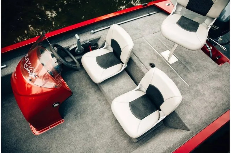 Slide: The Image of Alumacraft 165 Prowler 2018 - 13