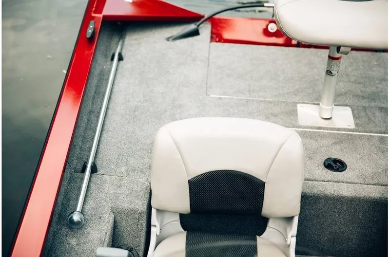 Slide: The Image of Alumacraft 165 Prowler 2018 - 8
