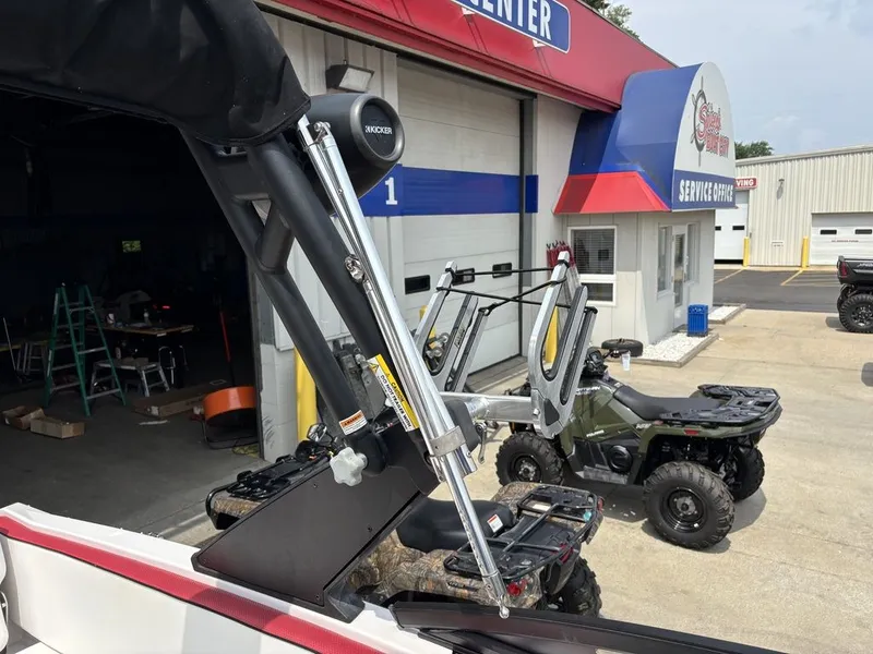 Slide: The Image of Scarab 215 ID 2019 - 19