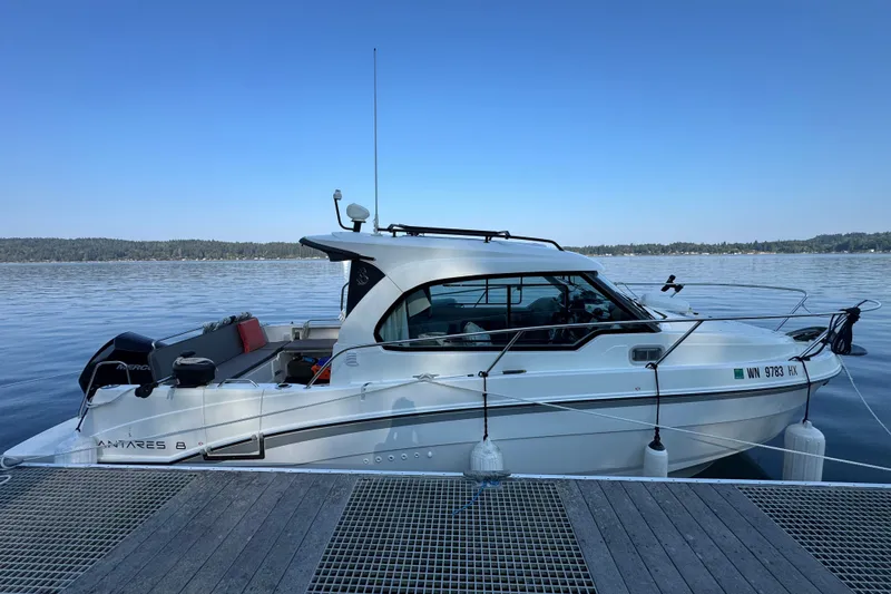 The Image of Beneteau Antares 8 2023 - 0