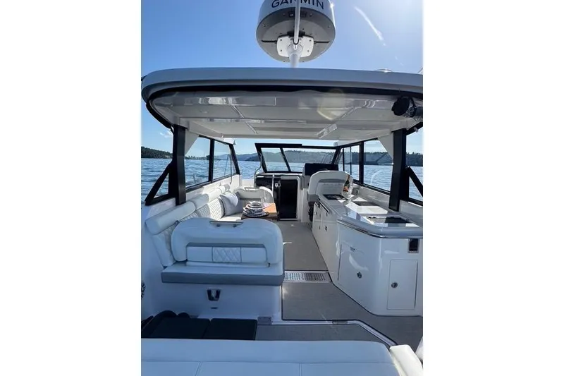 Slide: The Image of Regal 36 Grande Coupe 2021 - 3