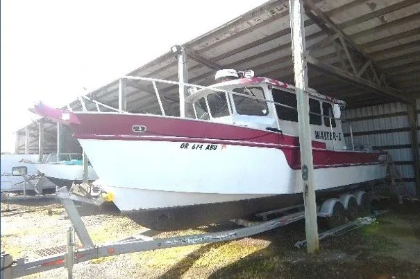 Slide: The Image of Norvelle 3210 Explorer 2004 - 9