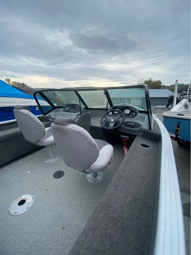 Slide: The Image of Smoker Craft Pro Angler XL 162 XL 2017 - 15