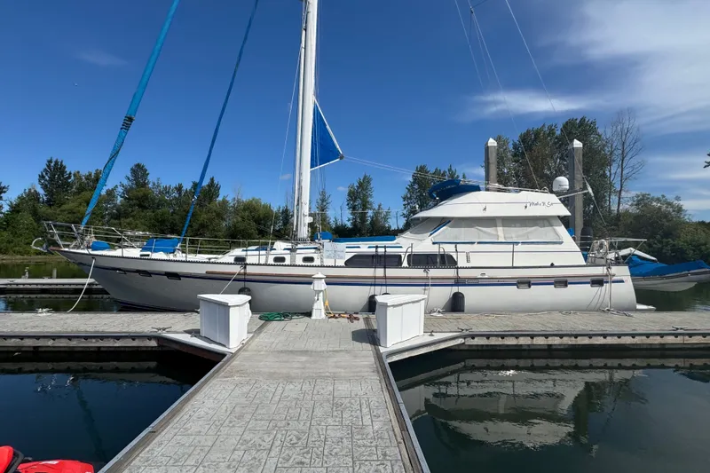 The Image of Lancer Motor Sailer 1984 - 0