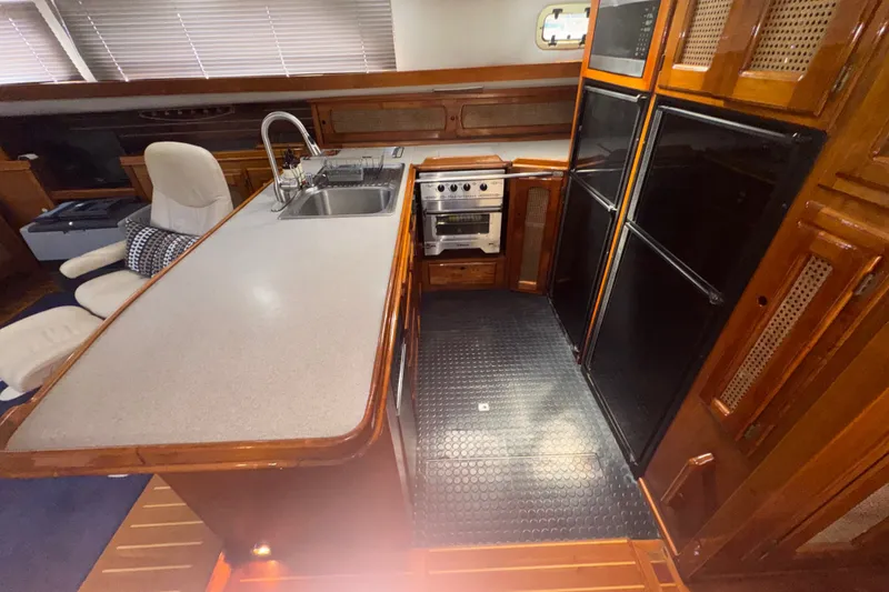 Slide: The Image of Lancer Motor Sailer 1984 - 11