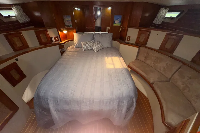 Slide: The Image of Lancer Motor Sailer 1984 - 24
