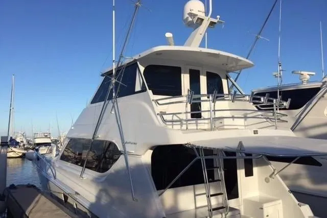 Slide: The Image of Hatteras 65 Convertible 2004 - 47