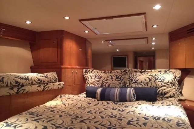 Slide: The Image of Hatteras 65 Convertible 2004 - 18