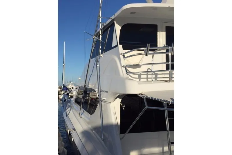 Slide: The Image of Hatteras 65 Convertible 2004 - 48