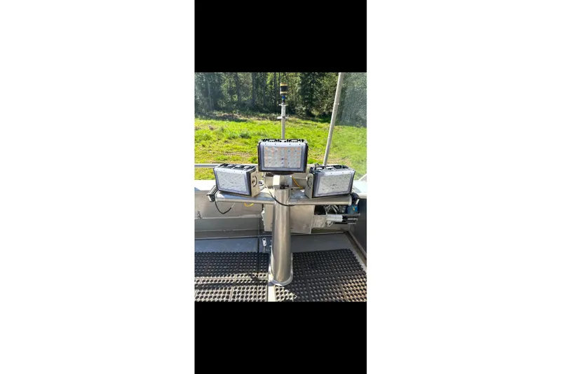 Slide: The Image of Custom Aluminum Crabber 2021 - 36