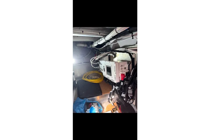 Slide: The Image of Custom Aluminum Crabber 2021 - 47