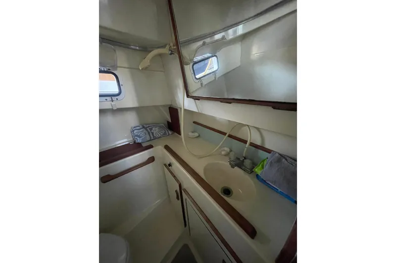 Slide: The Image of Camano 31 1992 - 18
