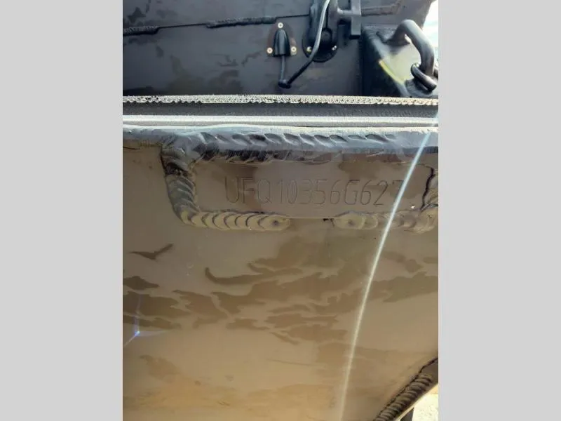Slide: The Image of Gator-Tail 18/54 Extreme Series 2027 - 2
