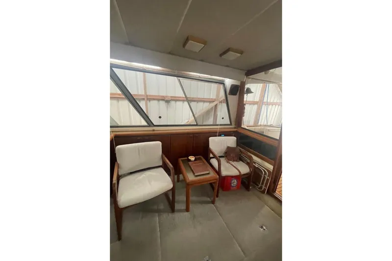 Slide: The Image of Bayliner 4588 Pilothouse 1988 - 4