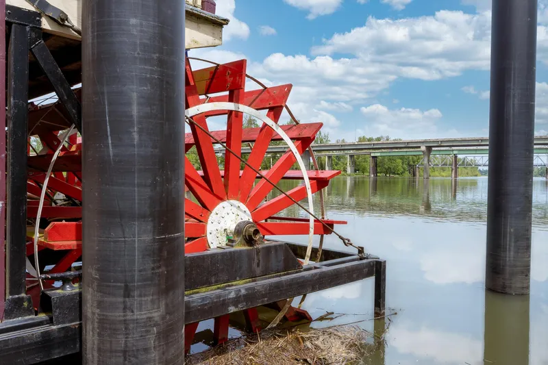 Slide: The Image of Custom Howdy Eidelman Sternwheeler - Jack Sarin 1990 - 111