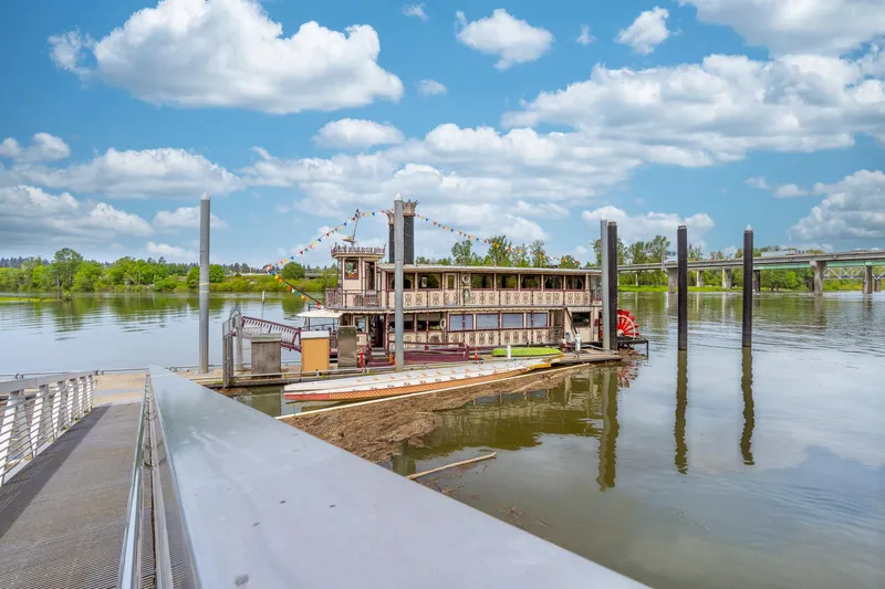 Slide: The Image of Custom Howdy Eidelman Sternwheeler - Jack Sarin 1990 - 141