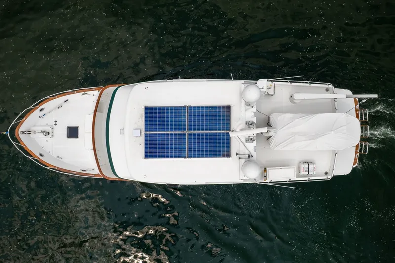 Slide: The Image of Outer Motor Yacht 2009 - 44