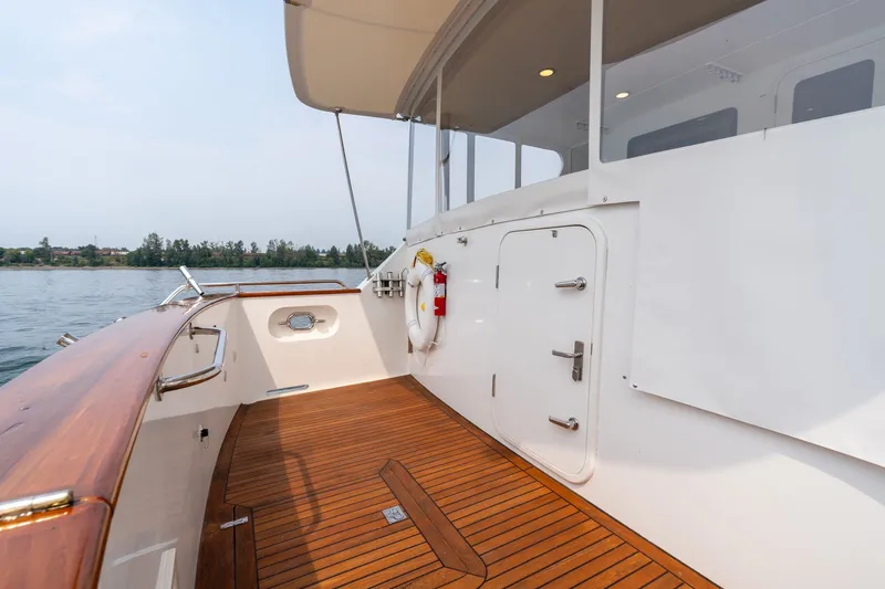 Slide: The Image of Outer Motor Yacht 2009 - 60