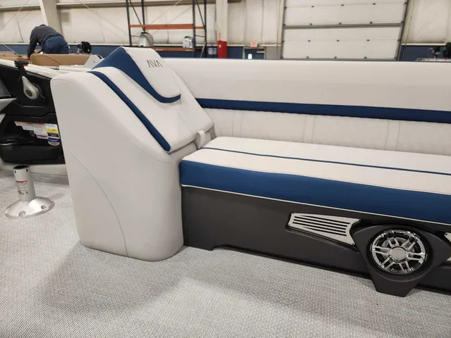 Slide: The Image of Avalon 2585 25 Catalina QL 2026 - 12