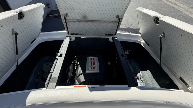 Slide: The Image of MasterCraft X-Star 2008 - 20