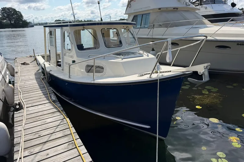 Slide: The Image of Rosborough RF-246 Custom Wheelhouse 2001 - 2