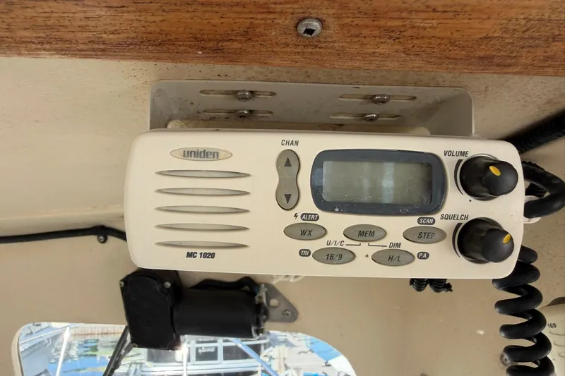 Slide: The Image of Rosborough RF-246 Custom Wheelhouse 2001 - 28