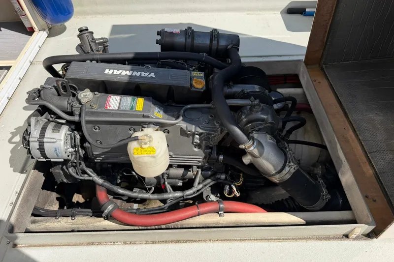 Slide: The Image of Rosborough RF-246 Custom Wheelhouse 2001 - 47
