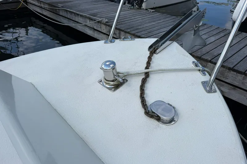 Slide: The Image of Rosborough RF-246 Custom Wheelhouse 2001 - 7