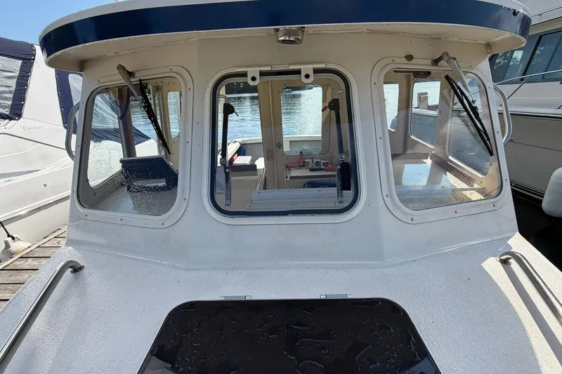 Slide: The Image of Rosborough RF-246 Custom Wheelhouse 2001 - 9