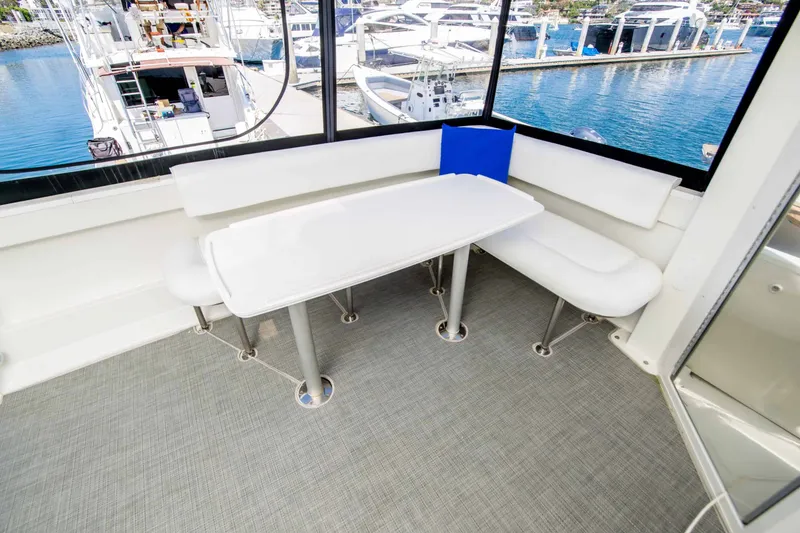 Slide: The Image of Carver Yachts 466 Motor Yacht 2004 - 8