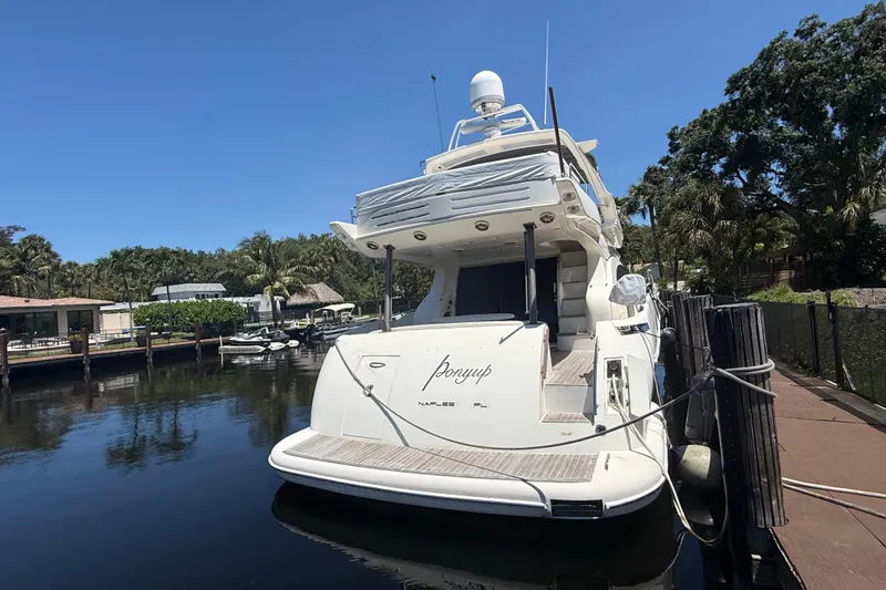 Slide: The Image of Azimut Fly 68 2003 - 38