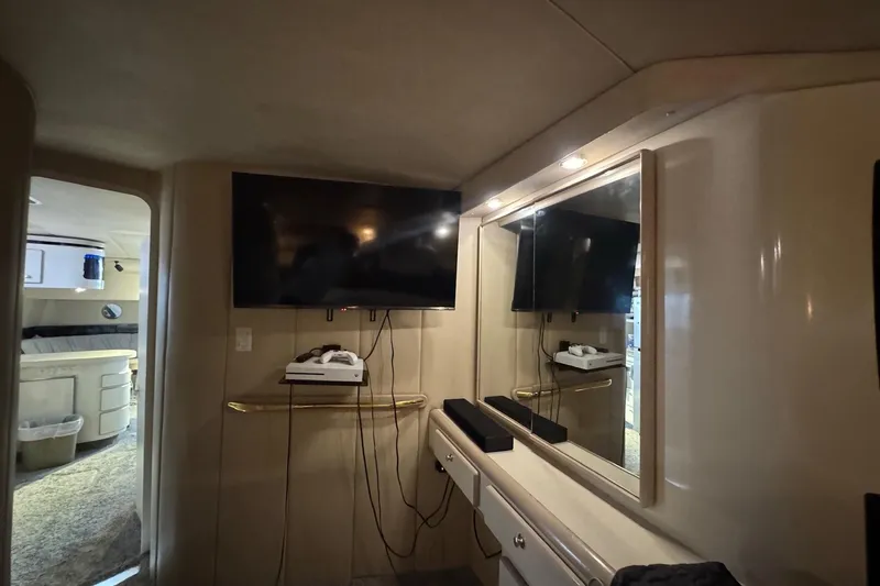 Slide: The Image of Sea Ray 500 Sundancer 1996 - 19
