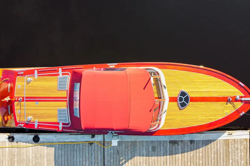 Slide: The Image of Runabout Custom Hybrid 45 2020 - 5
