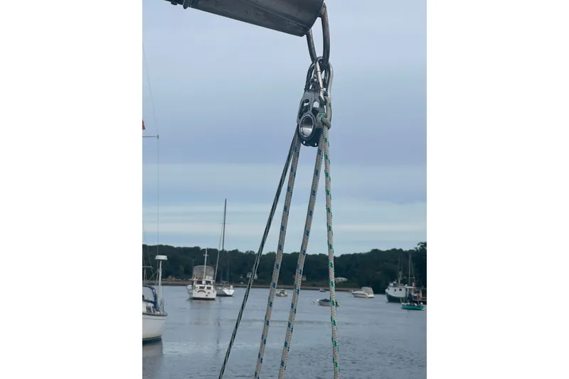 Slide: The Image of Nonsuch 30 Ultra 1985 - 14